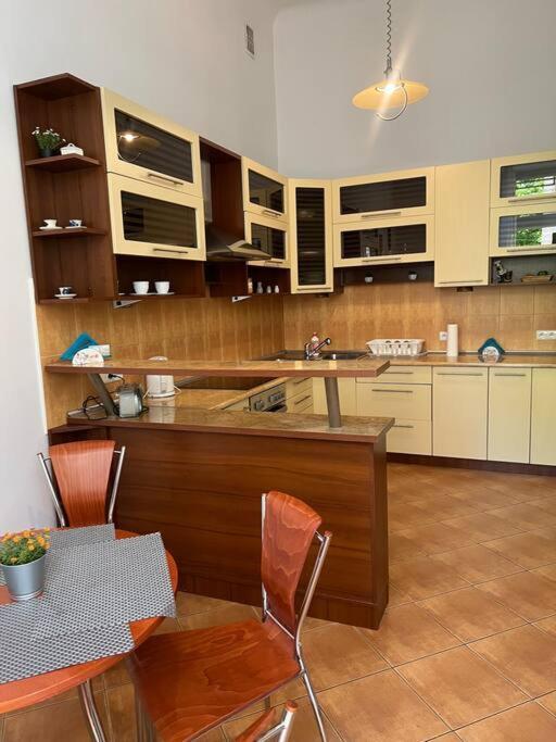 كراكوفيا Grodzka / Apartment With Balcony المظهر الخارجي الصورة